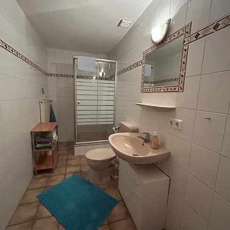 Gaestehaus Nuke Apartment Langeness