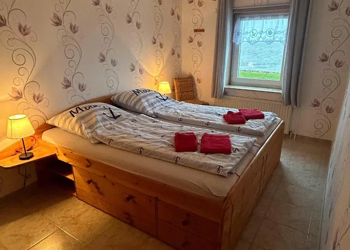 Gaestehaus Nuke 아파트 Langeneß